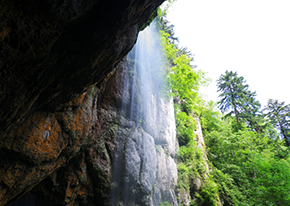 Yamabiko Falls